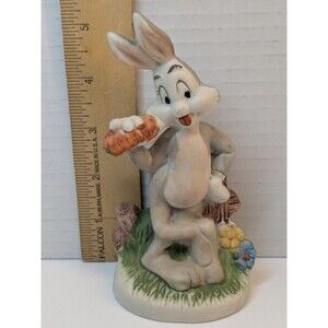 Vintage Bugs Bunny Warner Bros. Inc. Ceramic Figurine Cartoon Looney Tunes